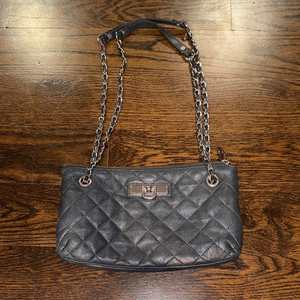 DKNY vintage black quilted leather adjustable chain, shoulder strap, Crossbody